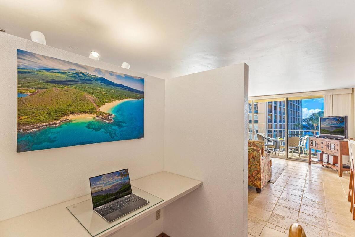 Stunning 1 Bedroom With Ocean And Island Views ~ Sleeps 4 ~ Royal Kahana 514 Luaran gambar